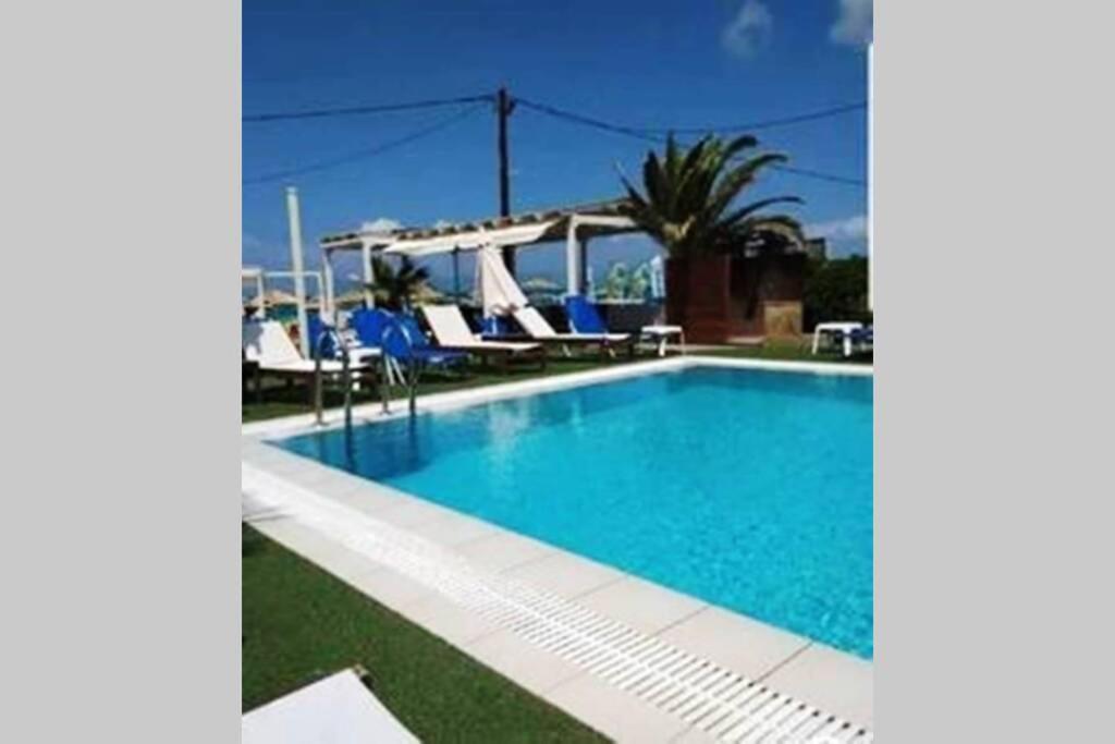 Havana 2 Luxury Sea And Pool Gazi Exterior foto